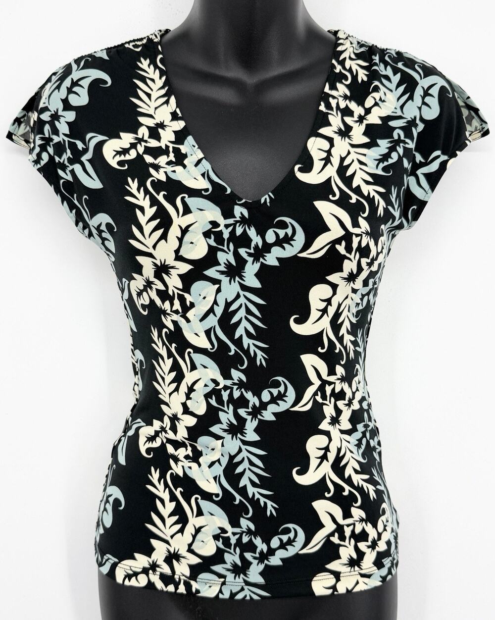 BCBG Womens Maxazria Y2K Hibiscus Blouse XS Tropical Resort Black Floral Sexy